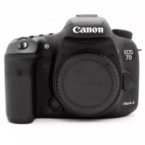 Canon EOS 7D mk.II - 4