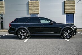 Volvo V90 CC B4 Cross Country Pro AWD A/T - 4