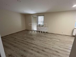 5 izb. RD, 90 m2, 160 m2 úžitková plocha, na pozemku 450... - 4