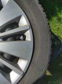 Plechové disky 5x108 s puklicami a zimné pneu 205/55 r16 - 4