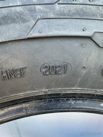 215/75 R16C Continental - 4