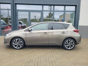 Toyota Auris 1.8 I VVT-i HybridSD Executive - 4