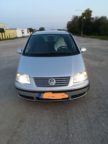 Volkswagen Sharan - 4