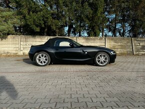 BMW Z4 Roadster 2.2i - 4