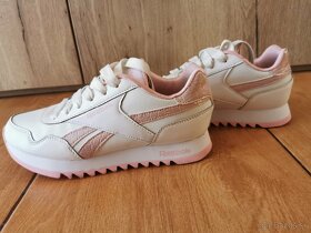 Botasky zn. Reebok č. 37 - 4