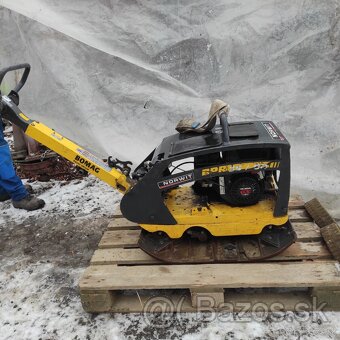 Vibračná doska / platňa BOMAG 205 kg - 4