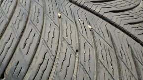 Predám 4ks jazdené zimné 245/45r18-100V Michelin - 4