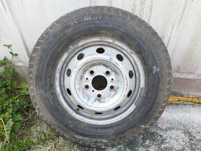 Disky 6Jx16 ET68 a pneumatiky 215/75 R16C. - 4