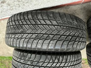 225/60 R17 99H Bridgestone zimné pneu. 4ks. - 4