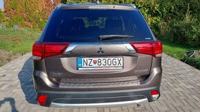 Mitsubishi Outlander 4x4 2.0 Mivec benzín - 4