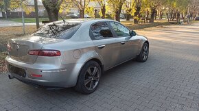 Alfa Romeo 159, 1.9 jtd rv 2006 - 4