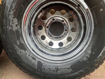 265/70 r15 Mangels 6x139,7 et-20 - 4