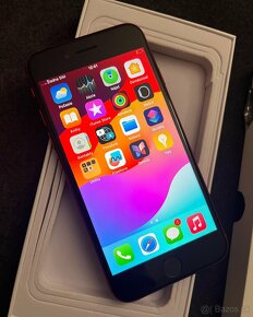 Iphone SE 2020 64GB product red - 100% batéria - 4