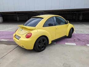 VW New Beetle 2.0 - 4