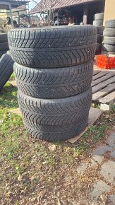 205/55R16 - 4