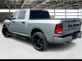 Dodge Ram 1500 - 4