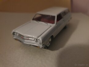 Johny Lightning  Chevrolet Chevelle Wagon - 4