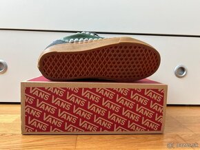 Vans - 4