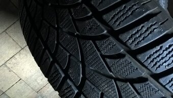 2 ks ZIMNÉ 235/50 R19 103H DUNLOP cca 6-6,5 mm LEN 35,-€/kus - 4