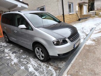 Vw Touran 1.9 tdi 77kw automat DSG - 4