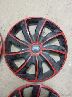 Puklice pre FORD 14" QUAD, Red & Black, 4 ks - 4