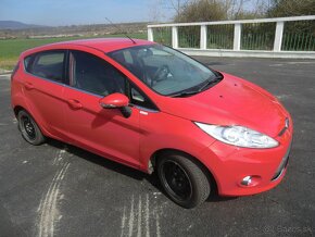 Predám Ford Fiesta 1,4 TDI, 50kw. R.v. 2009. - 4