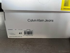 Pánske biele plátené tenisky značky Calvin Klein Jeans - 4