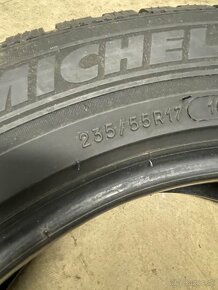 Michelin 235/55 R17 4x=120€ - 4