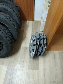 Zimné pneumatiky Barum Polaris 5 195/65 R15, pl.disky 5x114 - 4