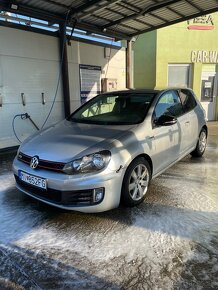 Volkswagen Golf 2.0 TDi - 4