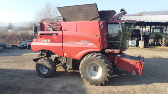 Case IH Axial Flow 8250 4WD - 4