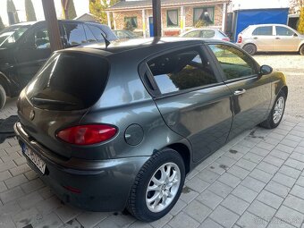 Alfa Romeo 147 1.9 JTD Progression - 4