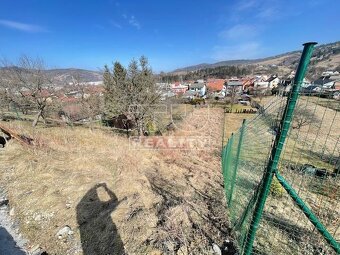 KRÁSNY, SLNEČNÝ , REKREAČNÝ POZEMOK V RADOLI, 796m2 - 4