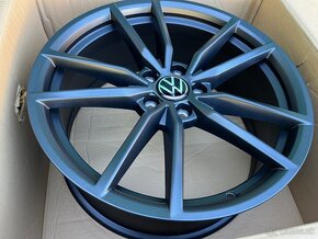 VW PASSAT alu kola 19" nové, originál VW  - 4