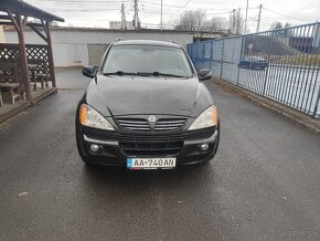 Ssangyong Kyron 4x4 2,0 cdi Mercedes motor - 4