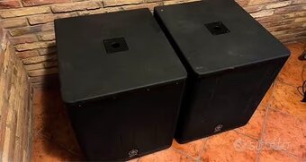 YAMAHA DSR118  2x Subwoofer - 4