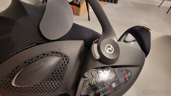 Cybex Cloud G i-Size - 4