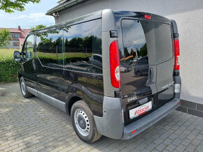 Opel Vivaro 2,5 TDCi 8 Míst Webasto 2xKlima 249.000Kč - 4