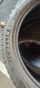 Predám 2ks.celoročné michelin 225/40R18 92Y.. - 4