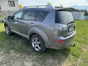 Mitsubishi Outlander 2,2 M6 - 4