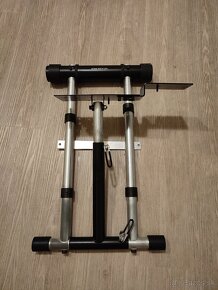 Logitech Wheel Stand Pro - 4