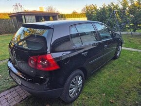 Volkswagen Golf 5 1.6 Benzín - 4