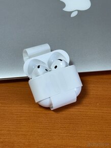 Apple AirPods 4 nové, rok záruka - 4