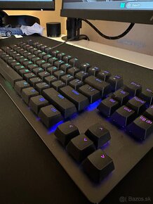 Razer huntsman v2 TKL - 4