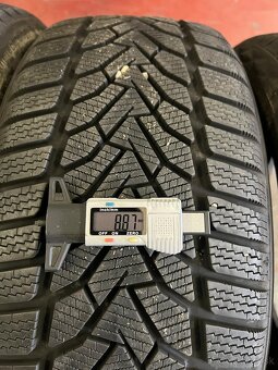 Zimne Pneu Uniroyal 225/40 R19 93W XL Dot:2022 - 4