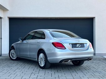 Mercedes-Benz C400 4Matic Exclusive sedan 245kW - 4