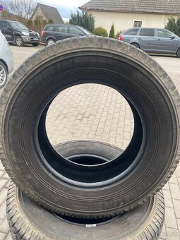 Michelin 265/65 R17 - 4