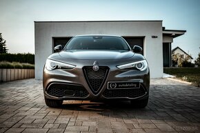 Alfa Romeo Stelvio 280k 4x4 - zánovní TOP STAV - 4