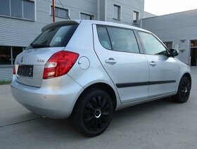 Škoda Fabia 1.4 Sportline 85k 2010, Climatronic,park.senzory - 4