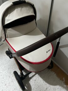 Cybex priam rose gold ferrari - 4